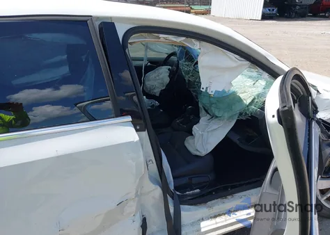 2016 Volkswagen Jetta 1.4T Se z USA, uszkodzony, nr VIN 3VWD67AJ9GM406699